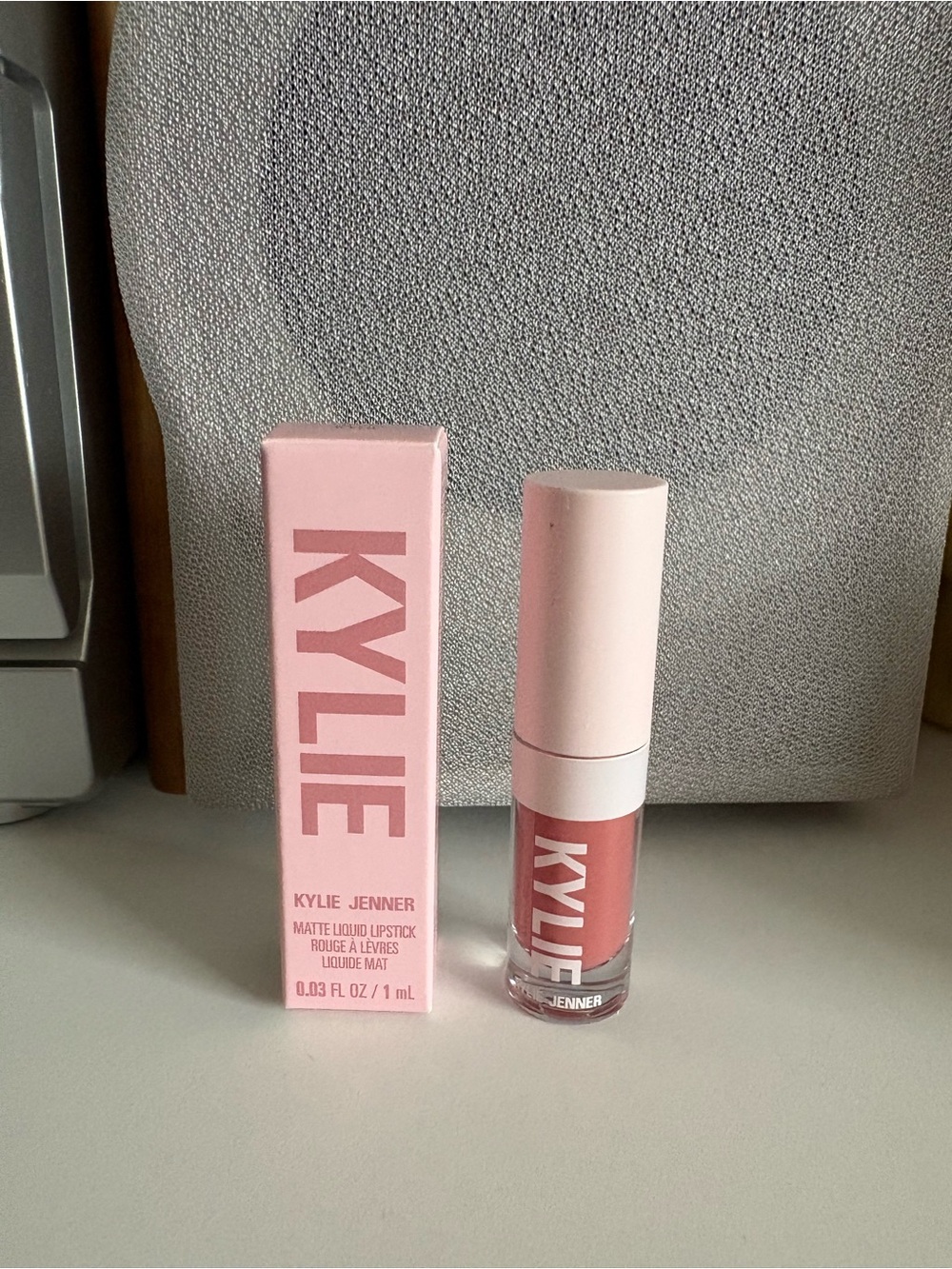 Kiley Jenner Matte Liquid Lipstick 808 KYLIE 0.03oz/1ml Travel/Trial Size